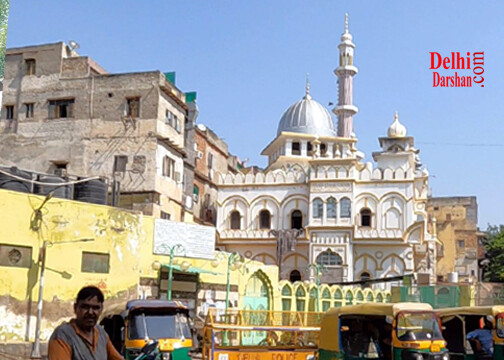Delhi Darshan Agra Sightseeing Bus Car Tour from Inderlok Thursday Street Market